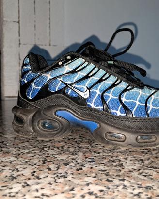 scarpe tn nike messi pochissimo volti