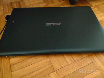 Notebook asus F551M