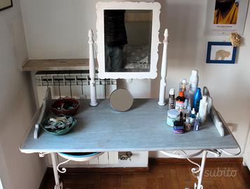 Tavolo toeletta da camera vintage 125x115x80
