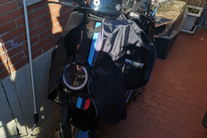 Scooter elettrico niu