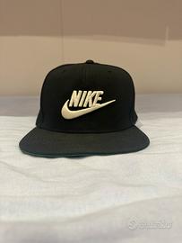 Cappello nero nike nuovo regolabile