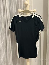 Maglia sportiva Nike nera con inserti bianchi