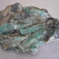 Smeraldo naturale per collezionisti