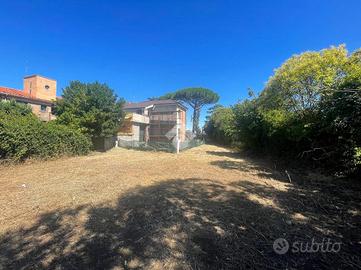 PORZIONE DI BIFAMILIARE A MARINO