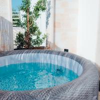 Jacuzzi da esterno gonfiabile 4 posti LayZSpa
