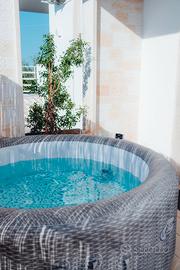 Jacuzzi da esterno gonfiabile 4 posti LayZSpa