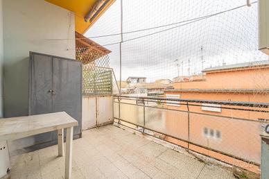 4 LOCALI A ROMA