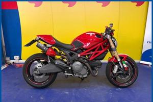DUCATI Monster 696 Garantita e Finanziabile