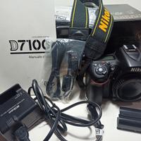 Nikon d7100 nuovissima meno di 6000 scatti