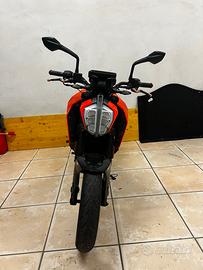 Ktm duke 125