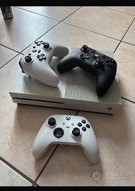Xbox One + 3 joystick