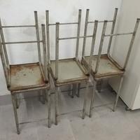4 sgabellini industriali (prezzo cadauno)