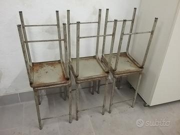 4 sgabellini industriali (prezzo cadauno)