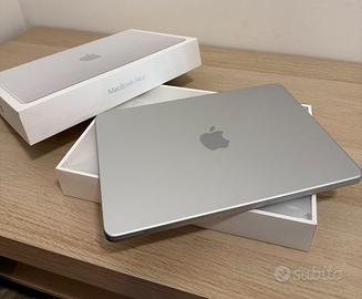 MacBook Neo 13" con Scatola completa & Garanzia