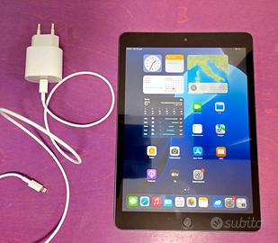 Apple iPad 8 th Generation  32 GB, Wi-Fi, 10,2" co