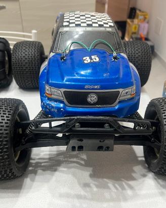 Lotto modelli Thunder tiger HPI Savage 1/8 tutto