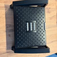 Pedana poggiapiedi ergonomica regolabile