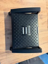 Pedana poggiapiedi ergonomica regolabile