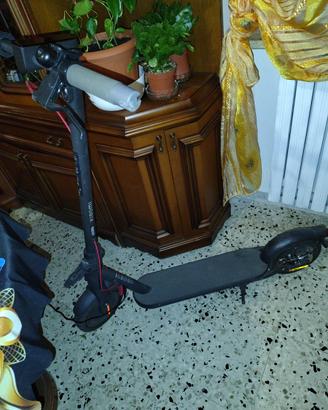 Monopattino elettrico xiaomi