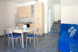 Villa a schiera angolare con vista mare