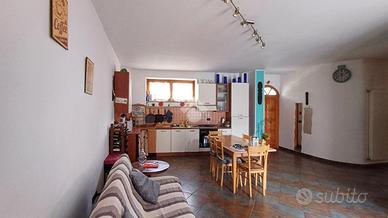 4 LOCALI A PAVONE CANAVESE