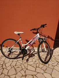 bicicletta bimbo, donna