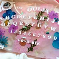 Tavoletta ouija e planchette in resina