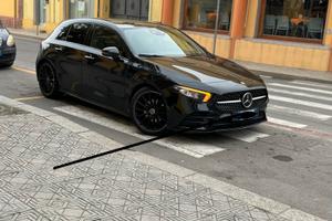 Mercedes A 200d AMG LINE FULL OPTIONAL