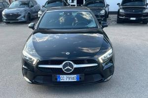 MERCEDES-BENZ A 180 d Automatic Business