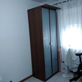 Cucina, armadi e bagno