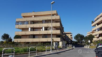 2 LOCALI A ROMA