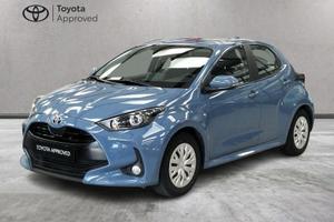 Toyota Yaris Hybrid Active MY22