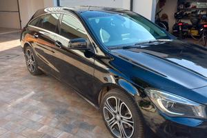  Mercedes  shooting brake 200 sport 