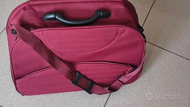 Valigia con tracolla