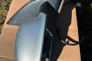 Specchietto Golf 5 dell 2003 destro