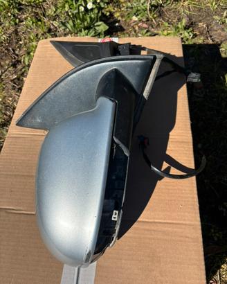 Specchietto Golf 5 dell 2003 destro