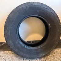 Gomme Bridgestone Dueler A/T 225/75R16 4 stagioni