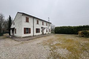 CASA INDIPENDENTE A MANTOVA