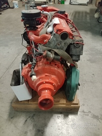 Meccanico per un aiuto