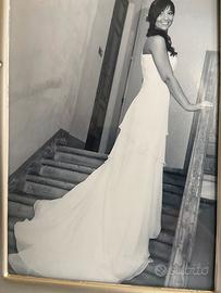 Abito da sposa e scarpe