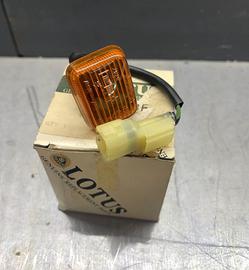 LOTUS FRECCIA LATERALE B100M0083F LAMP SIDE REPEAT