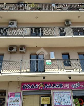 5 LOCALI A REGGIO DI CALABRIA