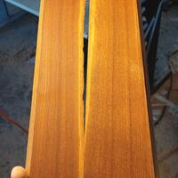 ReaIizzo tavoli legno massello e resina industrial