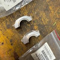 KIT ATTACCHI MANUBRIO RISER KTM 22mm
