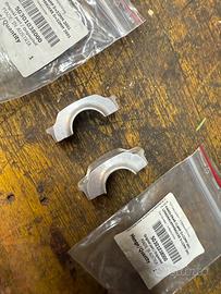 KIT ATTACCHI MANUBRIO RISER KTM 22mm