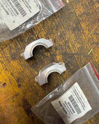 KIT ATTACCHI MANUBRIO RISER KTM 22mm