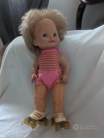Bambola su pattini a rotelle Mattel anni 80