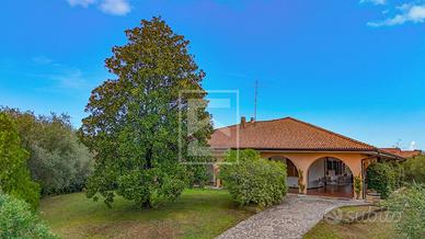 Villa singola - Moniga del Garda