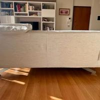 Divano moderno di design