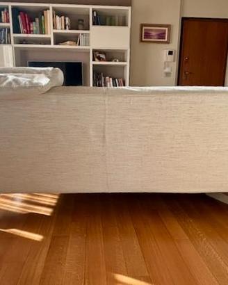 Divano moderno di design